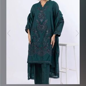 *****Sold***Elegant Teal Embroidered Women's Dress